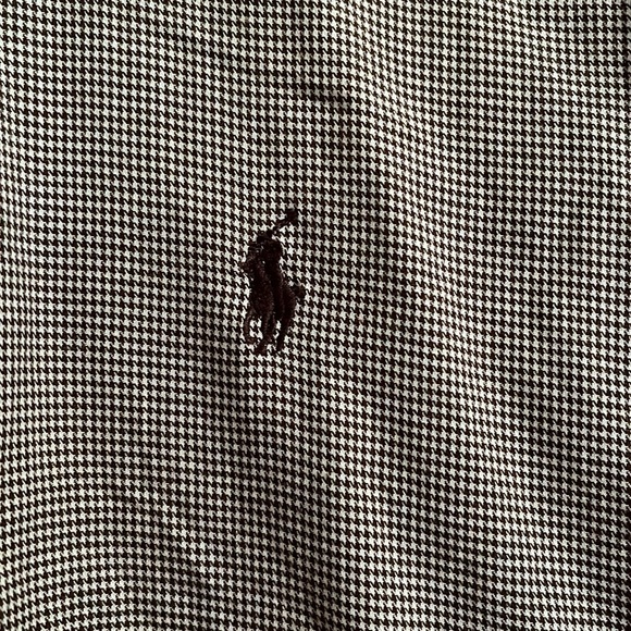 Ralph Lauren Men’s Button Down, size 32/33 - Picture 2 of 6